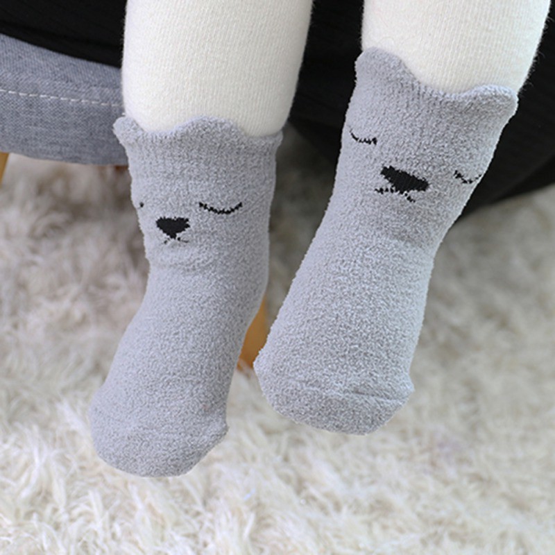 Vớ mềm cho em bé sơ sinh thêu hình hoạt hình dễ thương