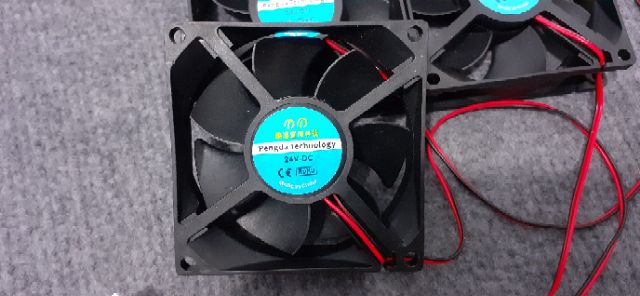Quạt làm mát 12VDC, 24VDC kích thước 8x8x2,5 cm
