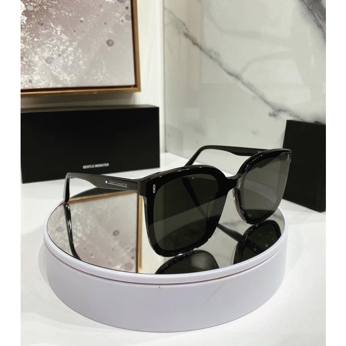 GENTLE MONSTER -FRIDA