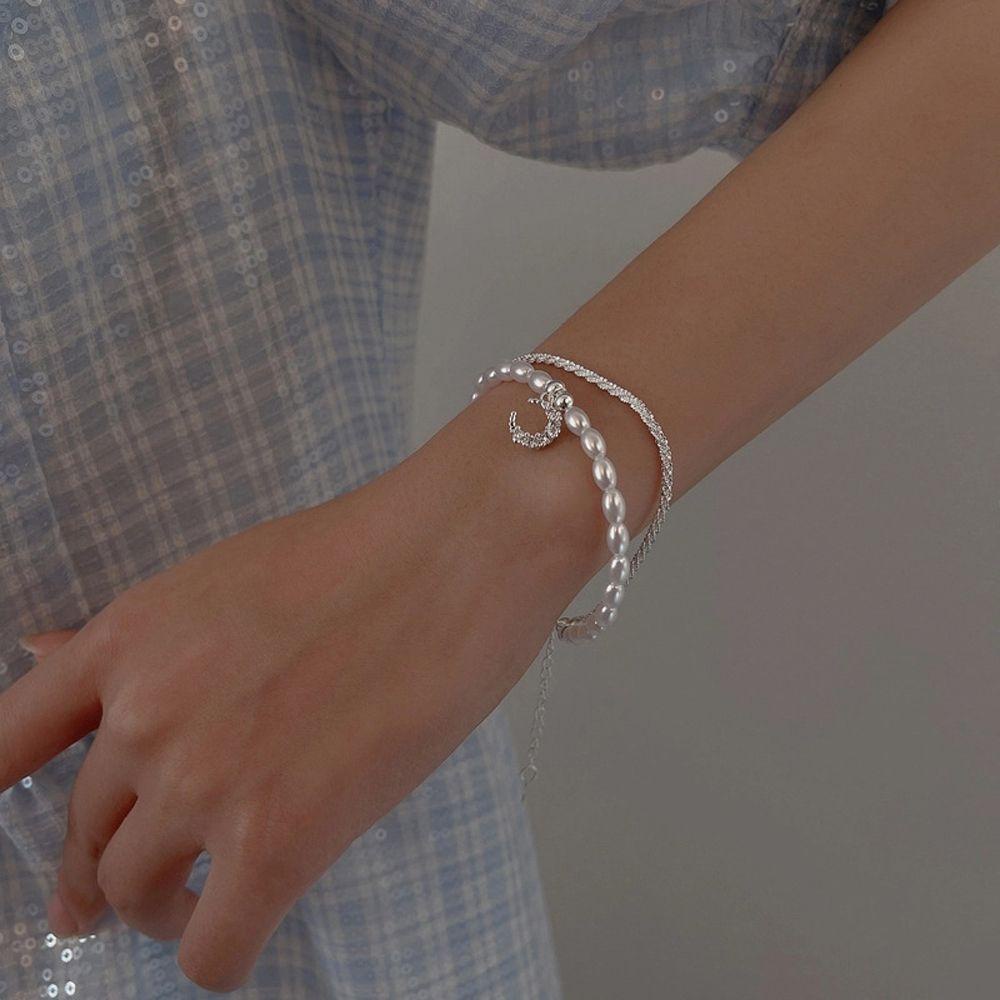 Vòng Tay Mặt Hình Mặt Trăng Bằng Đồng Dễ Thương Cho Nữ