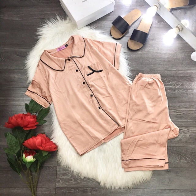 Set bộ pijama cộc tay quần lửng lụa