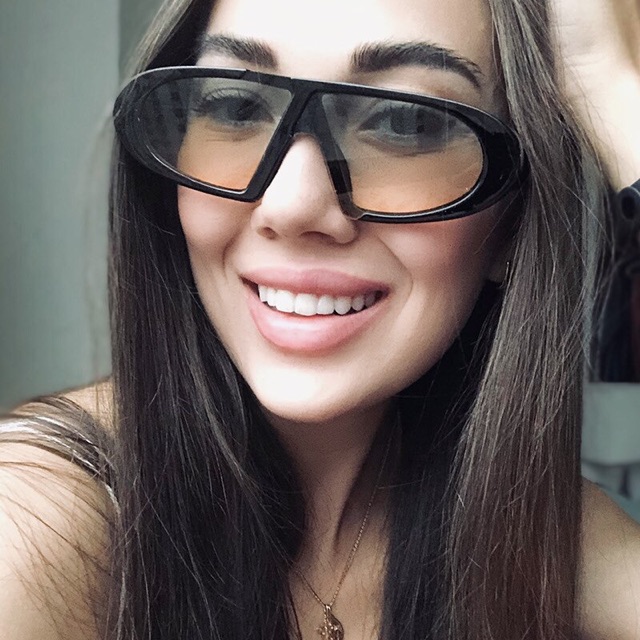 Mắt kính thời trang