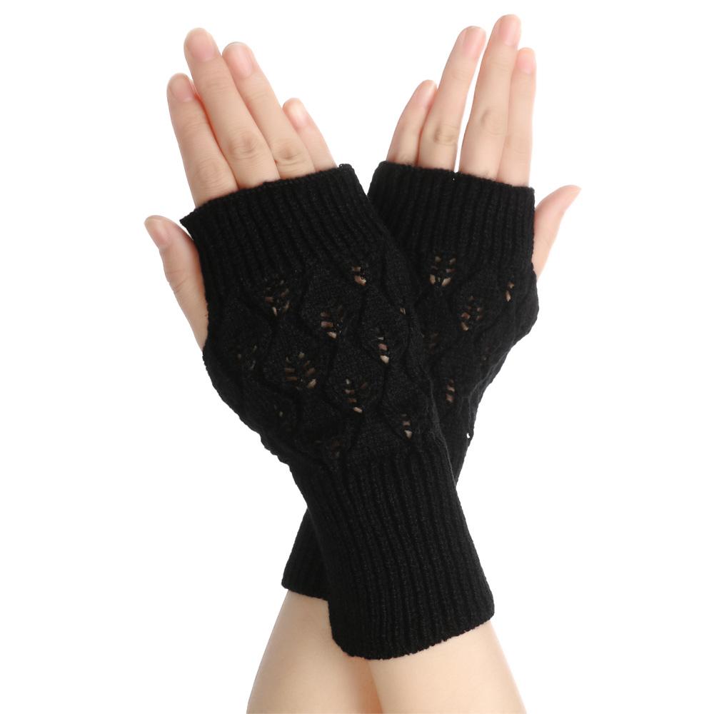 Găng Tay Len Hở Ngón Giữ Ấm Thời Trang Cho Nữ