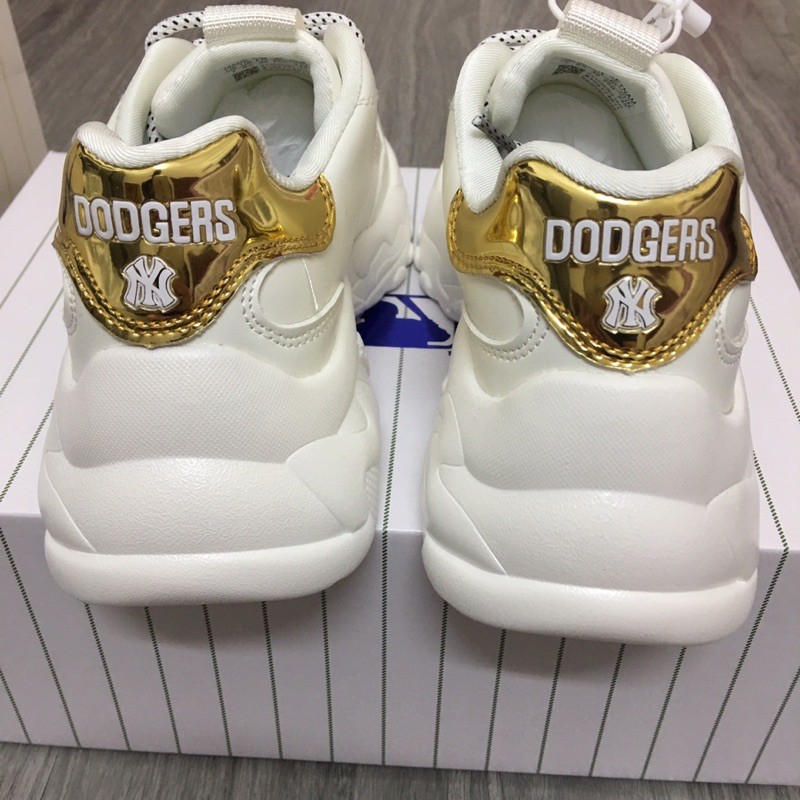 Giầy thể thao sneaker NY kem gót hologram 35-43 | BigBuy360 - bigbuy360.vn