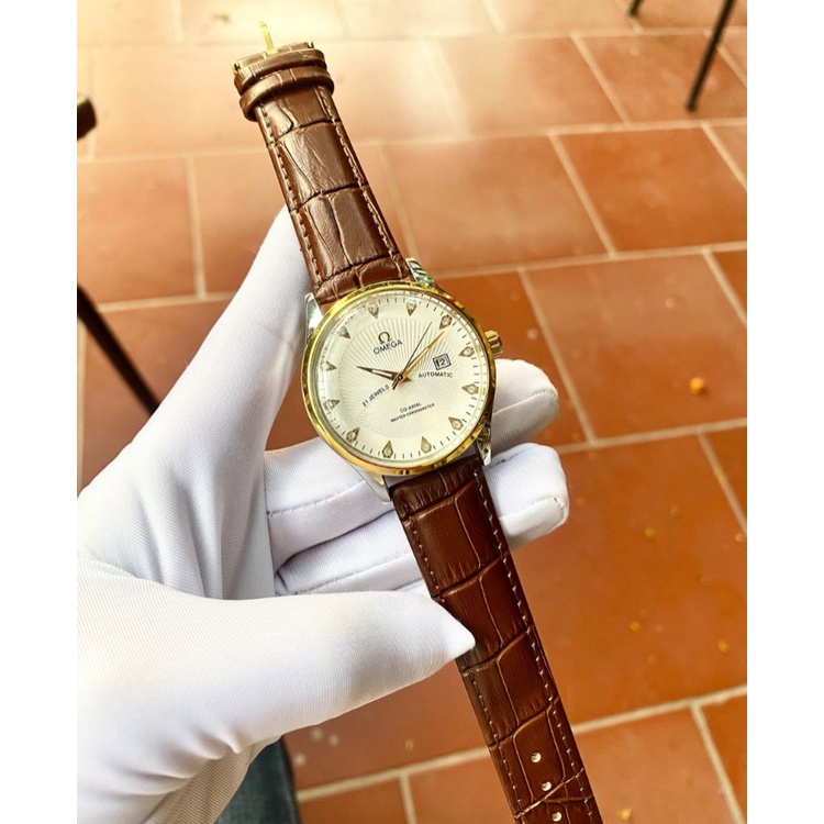 Đồng Hồ Pin NAM OME.GA OM055 Chống Xước, Chống Nước - TẶNG 1 Vòng Tỳ Hưu + 2 pin AG4