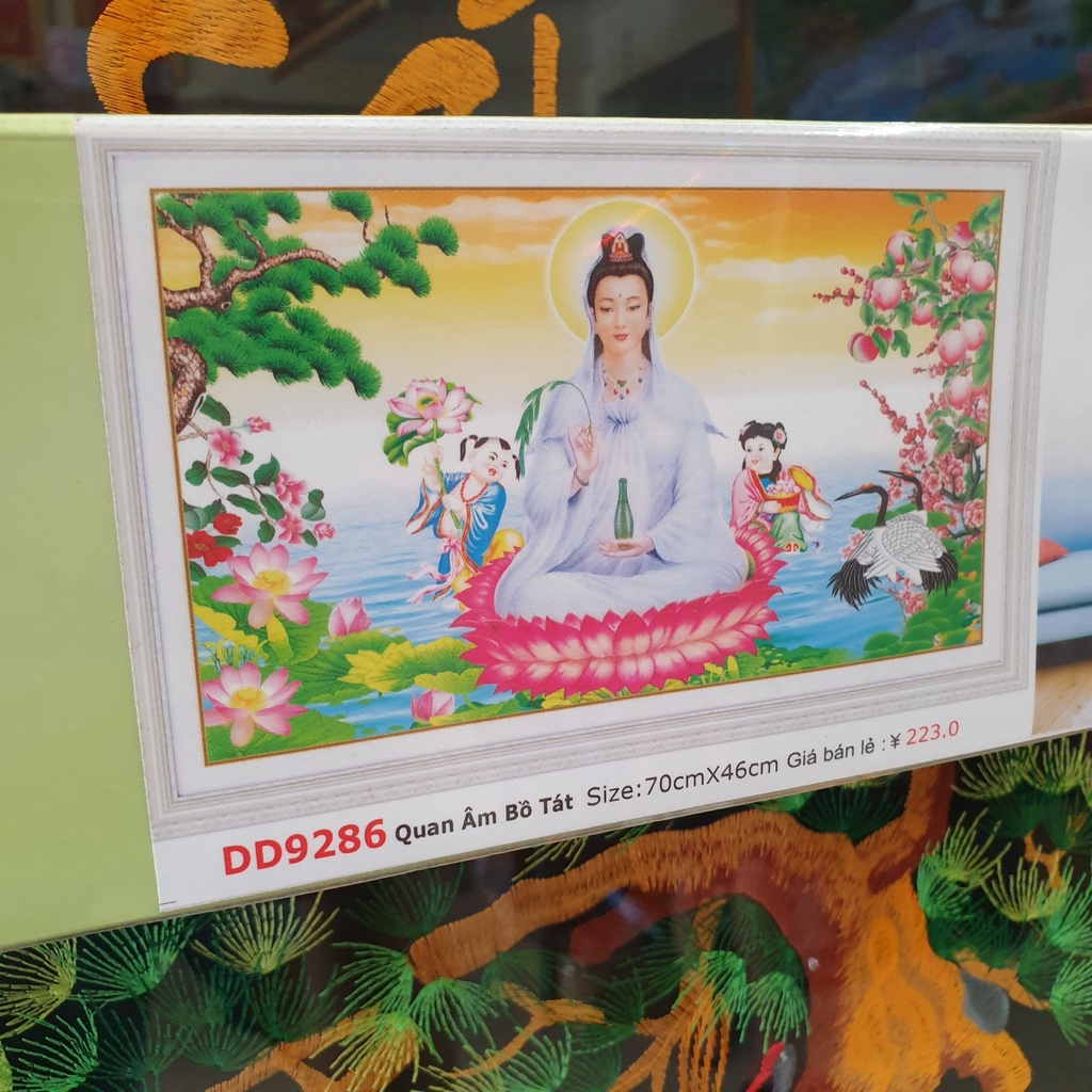 Tranh Đính Đá QUAN ÂM BỒ TÁT (ĐÁ ABC CAO CẤP). Kích Thước: 70cm x 46cm