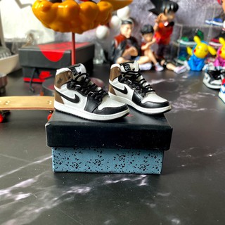Móc Khóa Giày Jordan MoCha - Mô Hình Giày Sneaker Mini