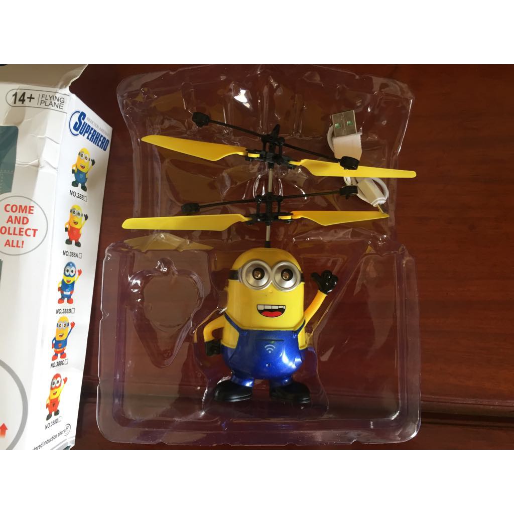 Đồ Chơi Máy Bay Minion cảm ứng bằng tay cho bé