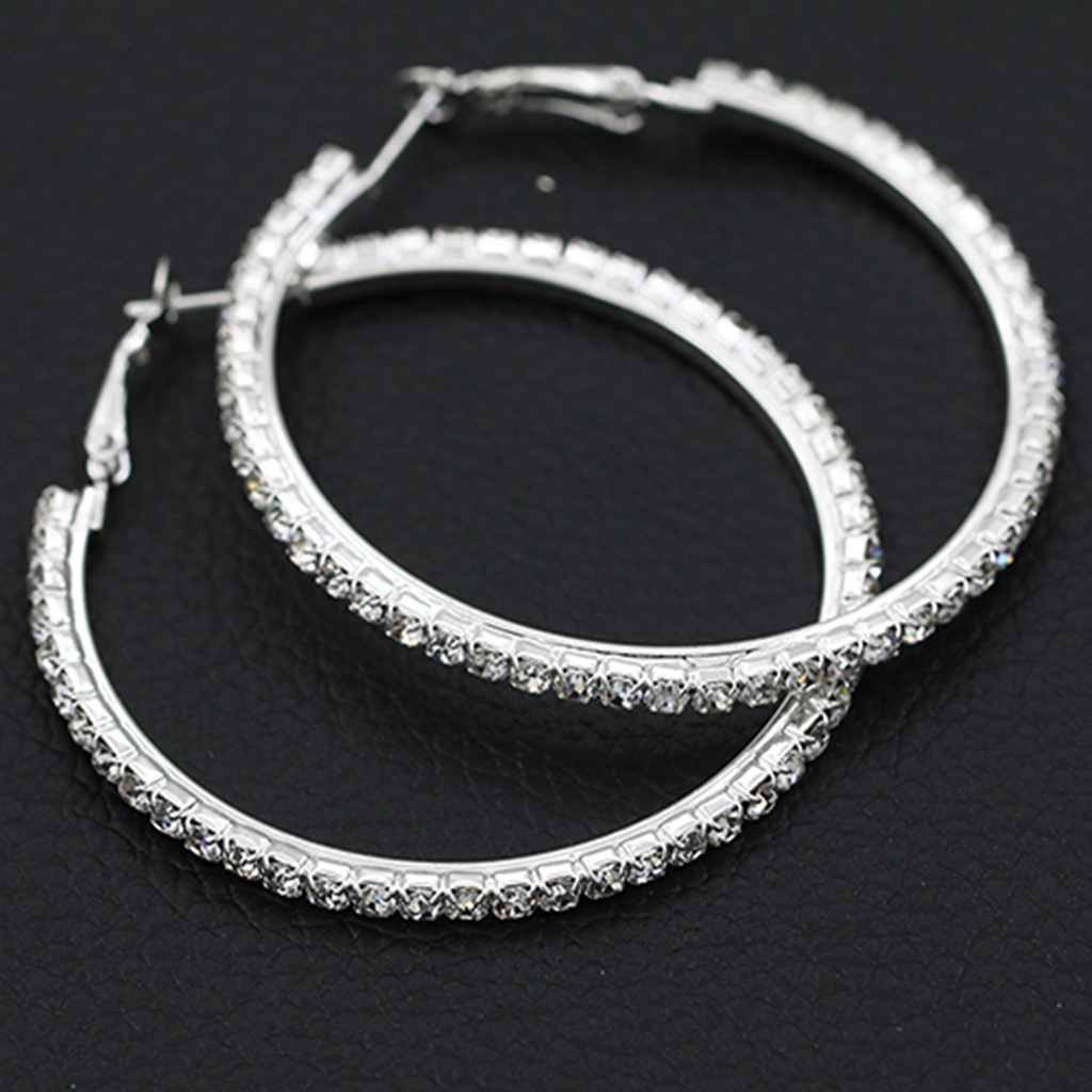 Đôi bông tai tròn đính đá sang trọng thời trang dành cho nữ