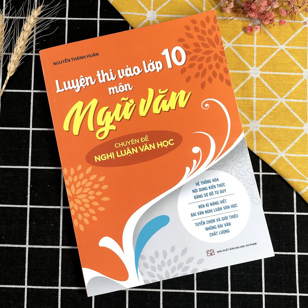 Sách - Luyện thi vào lớp 10 môn Ngữ văn - Chuyên đề nghị luận Sách SÁCH VĂN HỌC | BigBuy360 - bigbuy360.vn