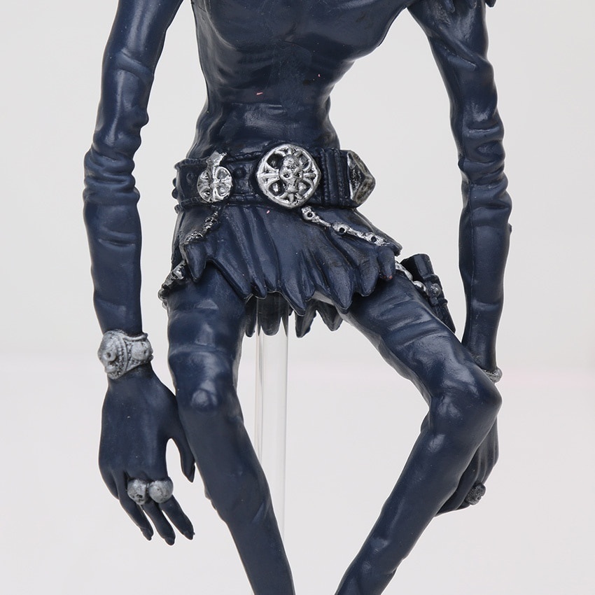 Mô hình nhân vật Ryuuku trong phim Death Note cao 24cm bằng PVC