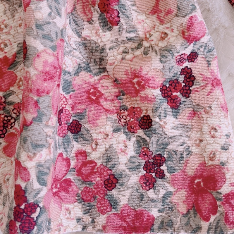 Váy thu đông cho bé gái từ 8-32kg chất nhung tăm in hoa đỏ cao cấp