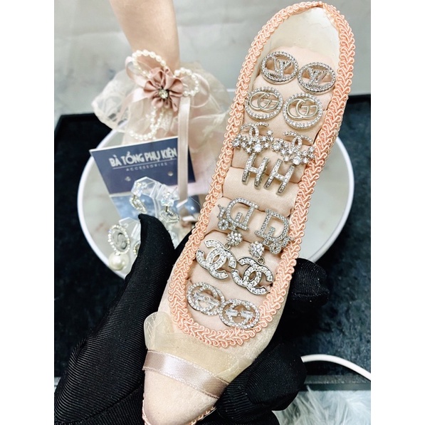 Khuyên tai phong cách công chúa cho bạn gái