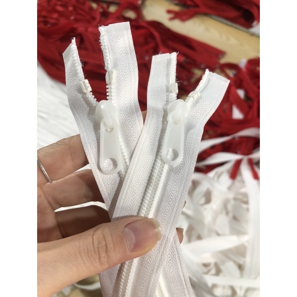 dây khoá kéo răng cước chống từ