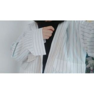 [Sẵn] Áo sơ mi Taehyung BTS + ảnh thật