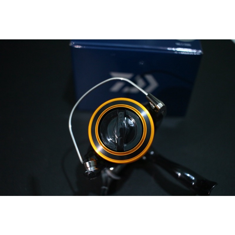 Máy Đứng Daiwa giá rẻ MG Z