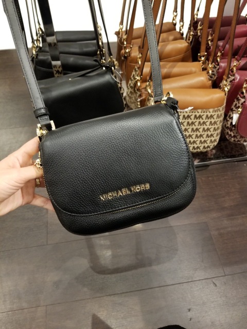 Túi michael kors chính hãng sale