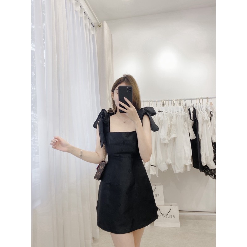 [Mã WAMT1505 giảm 10K đơn 0K] váy 2 dây gấm nơ vai (Cindy dress) | BigBuy360 - bigbuy360.vn