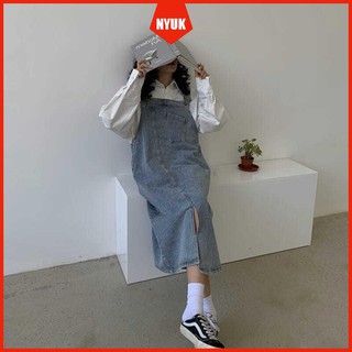 Đầm yếm denim dáng dài form rộng xẻ tà thời trang trẻ trung