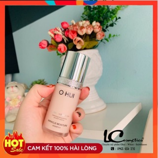 [ FREE SHIP] Tinh chất Ohui Moisture Essence dưỡng căng bóng sáng hồng da chai 20ml