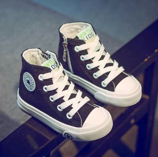 Giày Converse khoá kéo cho bé