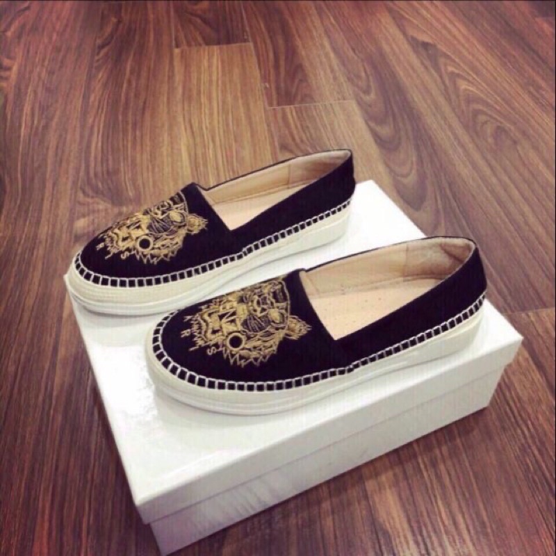 giầy lười mặt thêu siêu mềm nhẹ hót!!!