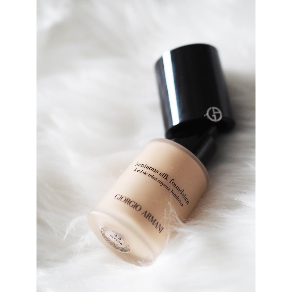 Kem nền Giorgio Armani Luminous Silk Foundation bill Mỹ | BigBuy360 - bigbuy360.vn