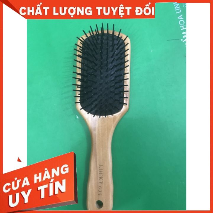 Lược Mát Xa Bằng Gỗ Túi Khí Đệm Khí  mẫu mới Bàn Chải- Xoăn -Thẳng -màu vàng gỗ