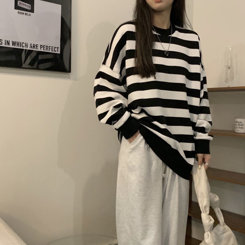 Áo phông dài tay kẻ sọc đen trắng cho nữ áo lười oversize rộng rãi phong cách Hàn Quốc thời trang học sinh mùa thu rộng rãi cho nữ