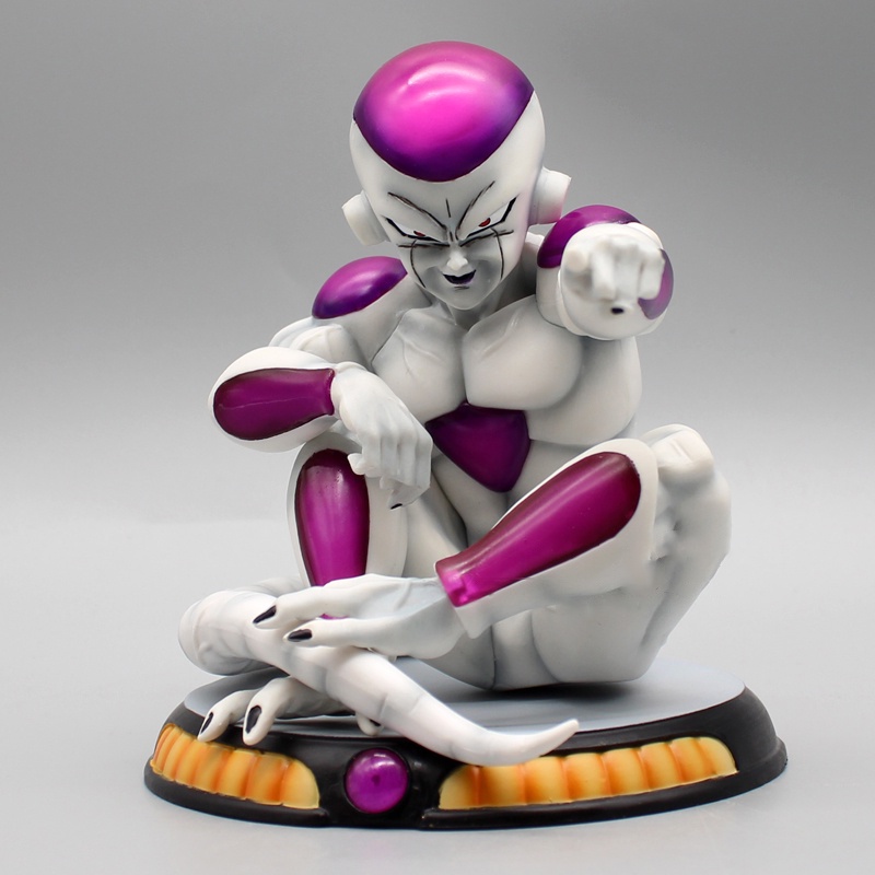 Mô hình frieza ngồi trên phi thuyền hàng đẹp chất lượng