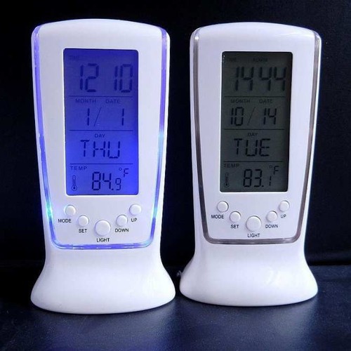 (GIÁ XẢ KHO)  Đồng hồ để bàn cảm biến nhiệt độ đèn LED Square Clock510 HÀNG CAO CẤP