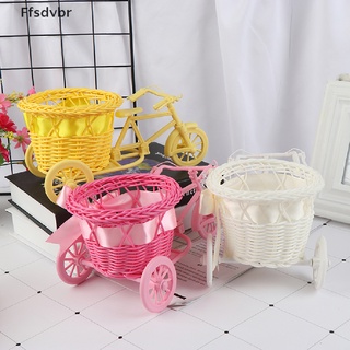 Giỏ hoa để bàn cỡ nhỏ thiết kế dễ thương