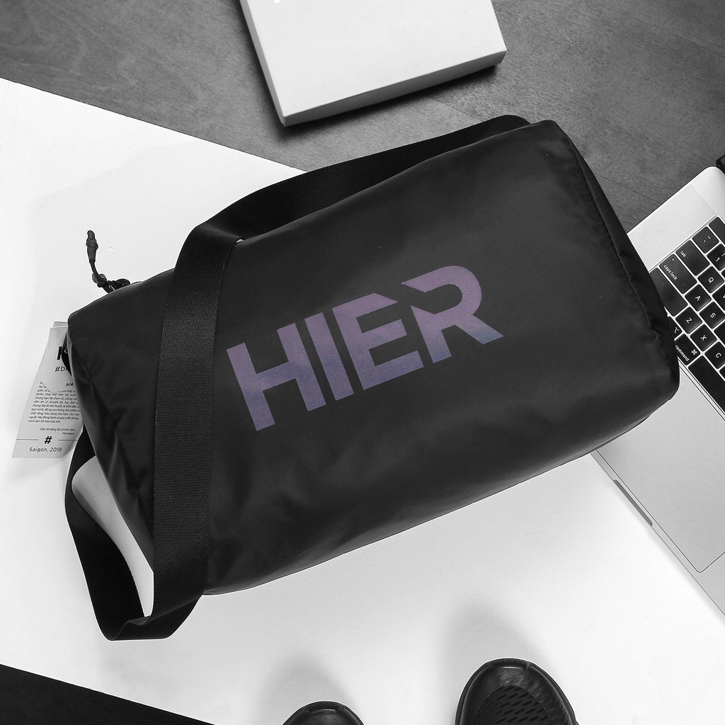 Túi xách du lịch  thể thao gym HIER GRAPHIC TRAINING DUFFEL BAG có ngăn để giày riêng chống nước tốt