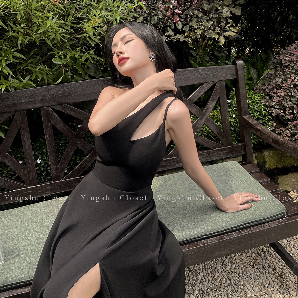 Đầm đi tiệc thiết kế dáng xòe lệch vai xẻ tà sang chảnh - Devil Rabbit