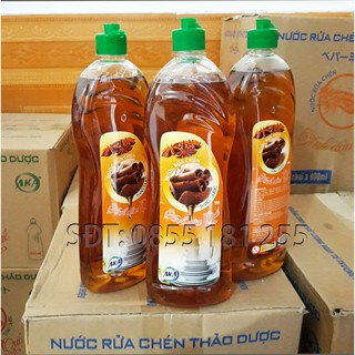 NƯỚC RỬA CHÉN THẢO DƯỢC TINH DẦU QUẾ 900ML