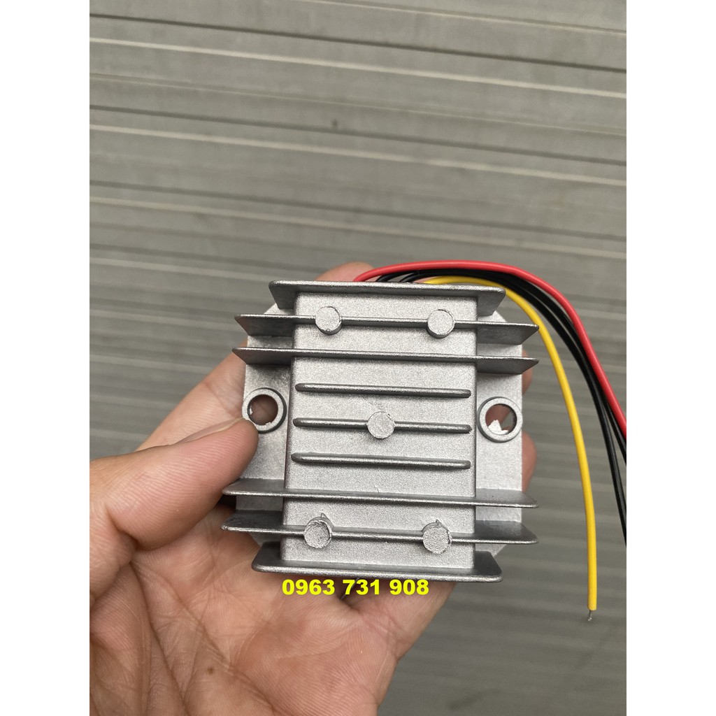 Bộ chuyển đổi nguồn điện 24V DC  xuống DC 6V5A