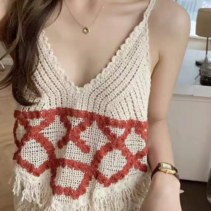 Áo Croptop Dệt Kim Sát Nách Cổ Chữ V Viền Tua Rua Phong Cách Boho