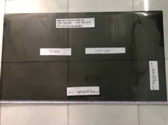 Phim phân cực 50 in 55 in để dán mặt phía ngoài tivi ,  dùng được cho màn hình LCD, tivi, hmi,laptop, điện thoại