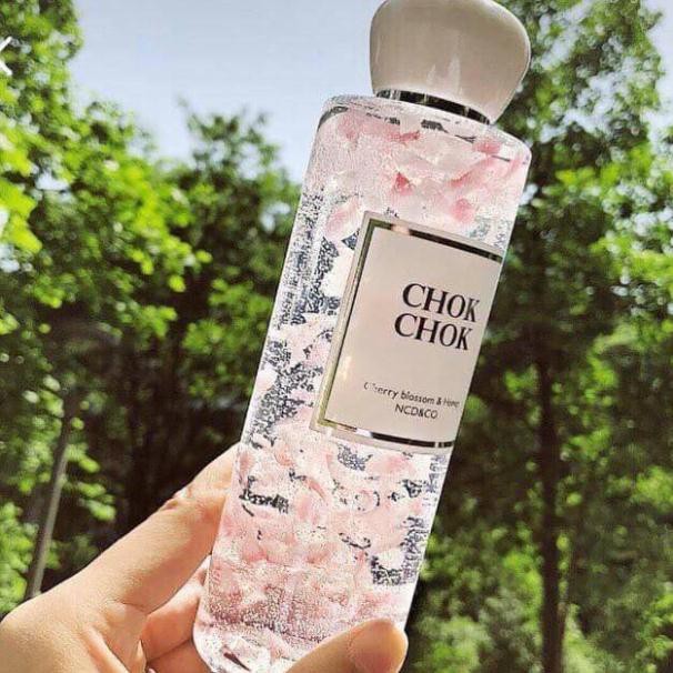 trieuphan89 Sữa tắm dưỡng ẩm sáng da Chok Chok Cherry Blossom & Honey 250ml trieuphan89