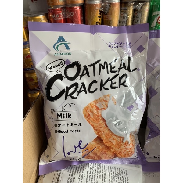 Bánh Yến Mạch Sữa Chua Oatmeal Cracker 238g Nhập Khẩu