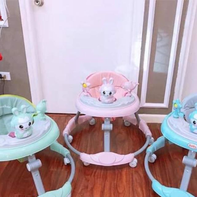 Xe đẩy tròn du lịch.