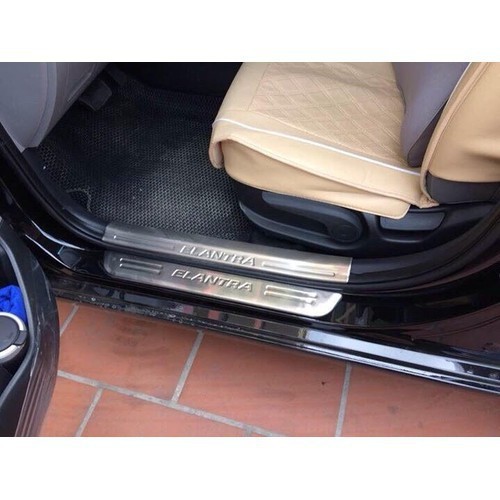 ốp bậc trong và ngoài xe ELANTRA 2018 -2020 tặng kèm băng dính 3M 1cm x 3m