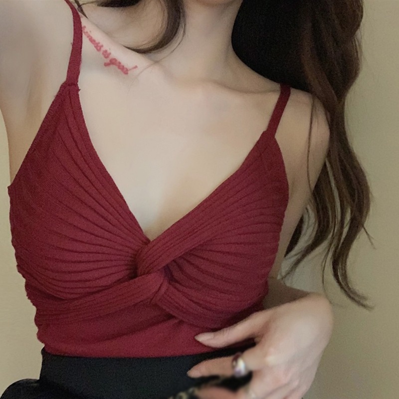 Áo Hai Dây Và Ba Lỗ Dệt Kim Thiết Kế Quyến Rũ Dành Cho Phái Nữ