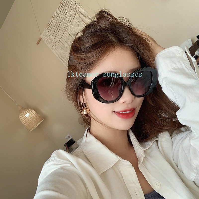 Kính Mát Oversize Gọng Nhựa Chống Tia Uv400