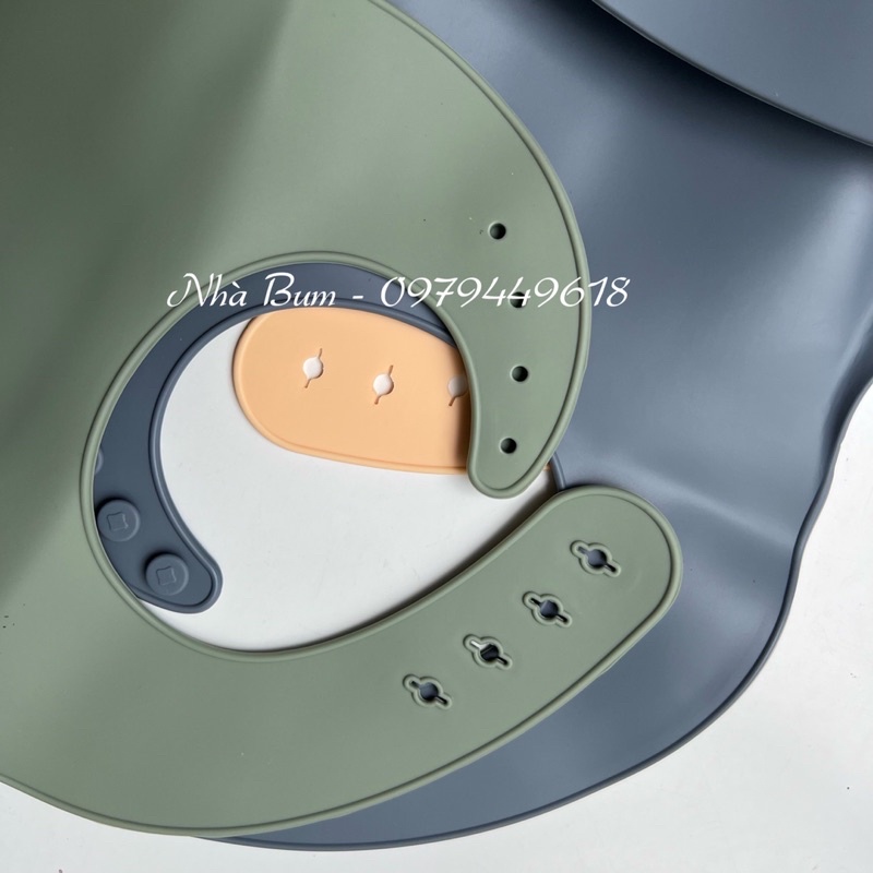 Yếm silicon trơn cho bé ăn dặm có máng hứng