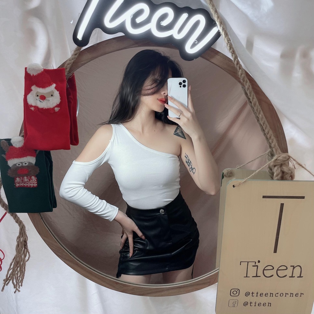 Áo tay dài lệch hở vai form ôm dáng