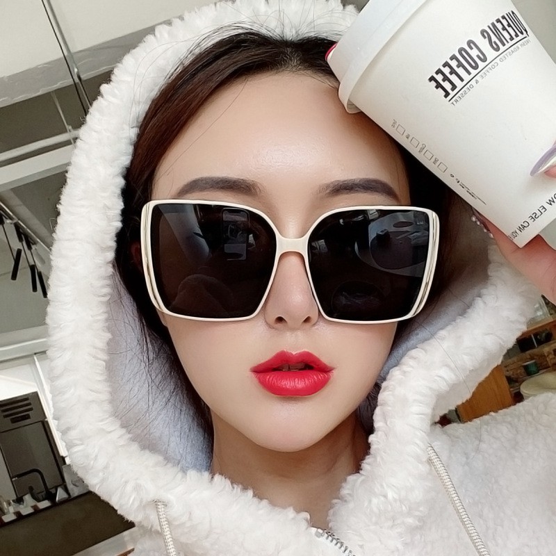 Kính Mát Gọng Vuông Cỡ Lớn Chống Tia Uv Thời Trang Cho Nữ