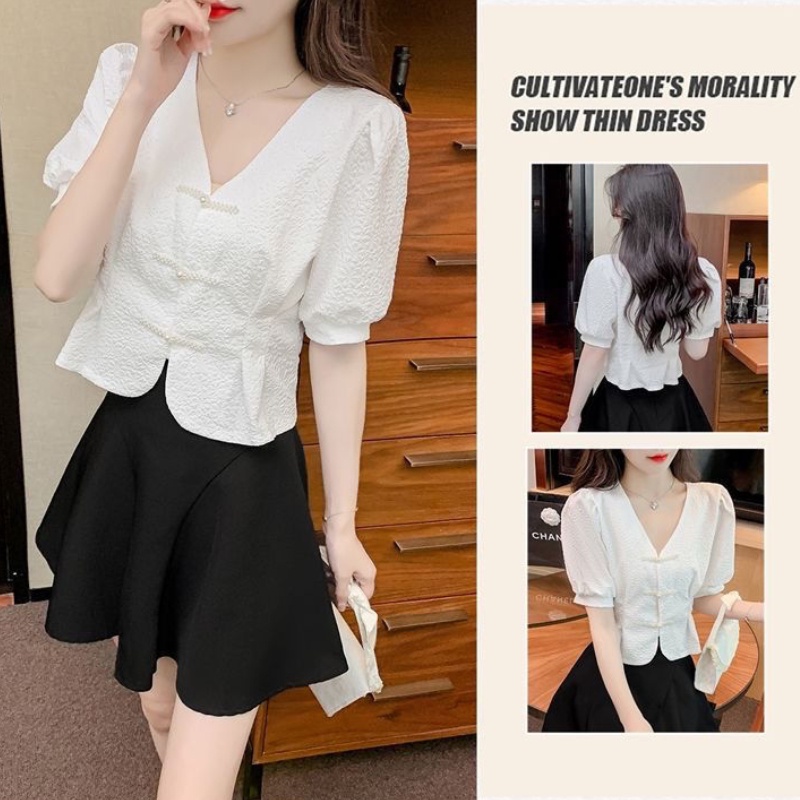 Áo Croptop Tay Phồng Cổ Chữ V Màu Trắng Thiết Kế Đơn Giản Thời Trang Mùa Hè 2022 Mới