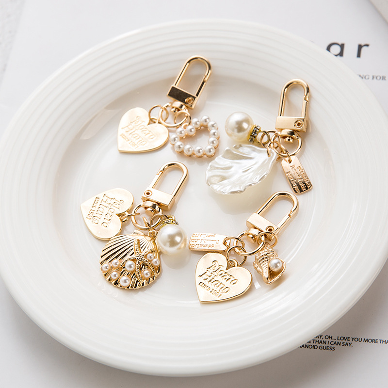 Ins Cute Shell Keychain AirPods Protective Case Mặt dây chuyền Trang sức Ngọc trai Love Charm