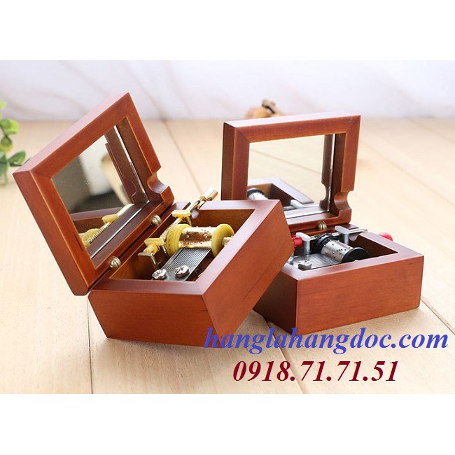 Hộp nhạc quay tay gỗ sồi phong cách cổ điển vintage, vô cùng tinh tế & độc đáo